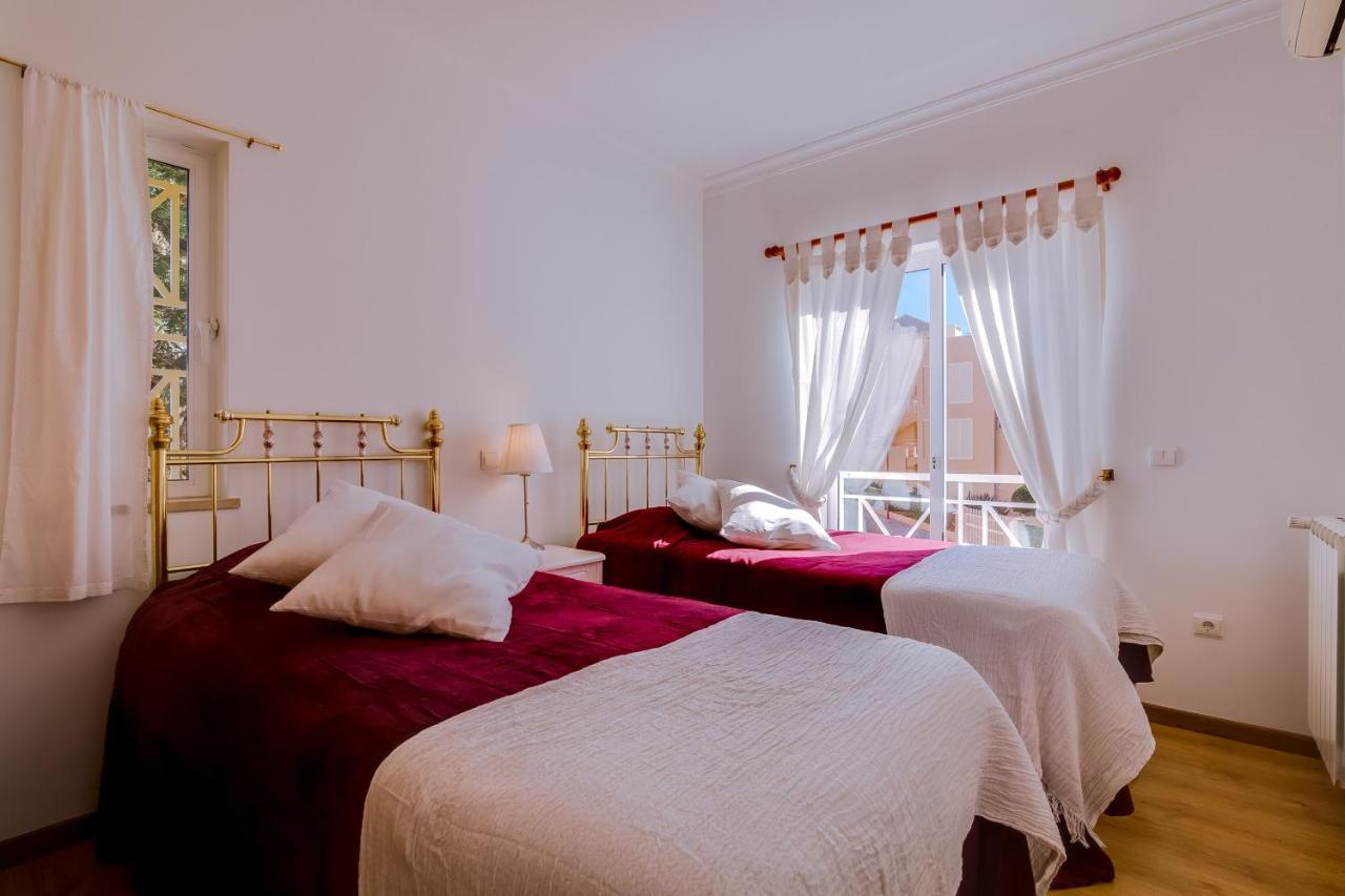 Isis - 2 Bedrooms In Виламура Экстерьер фото